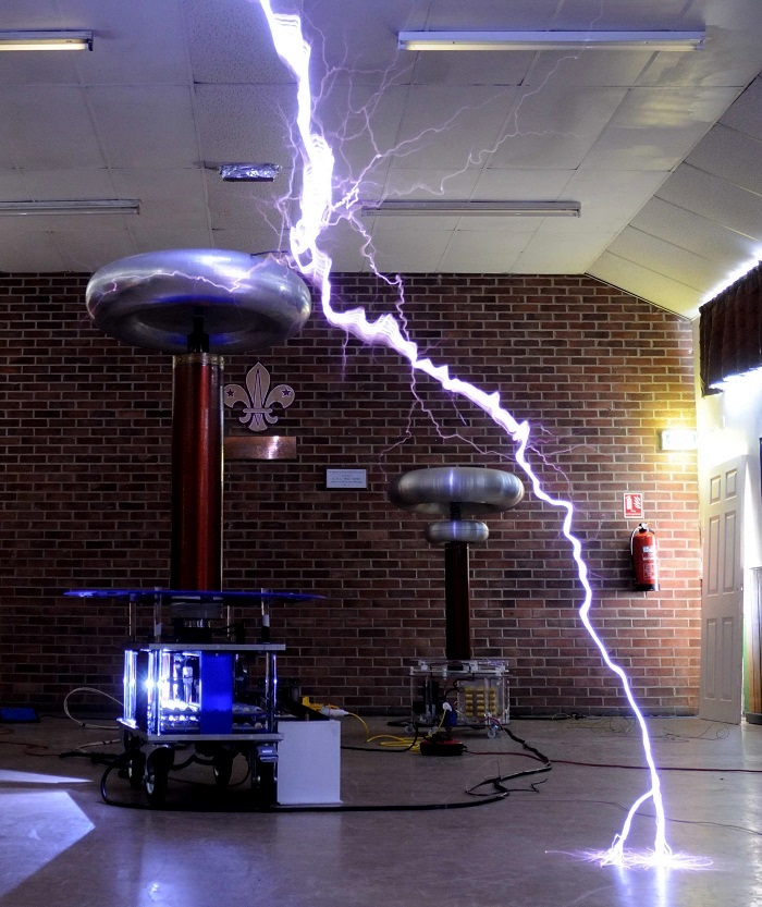 Big Tesla Coil strike